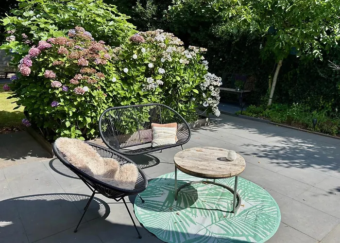 Bed & Breakfast Bij Julia 3*