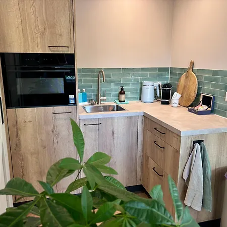 Bij Julia 3* Den Burg